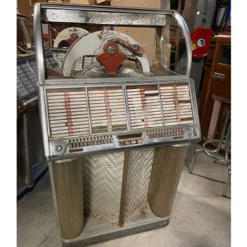 Wurlitzer 1700 Jukebox - 1954 - Original  Condition Jukebox 