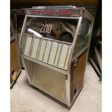 Wurlitzer Jukebox Model 2150 - Original Cond